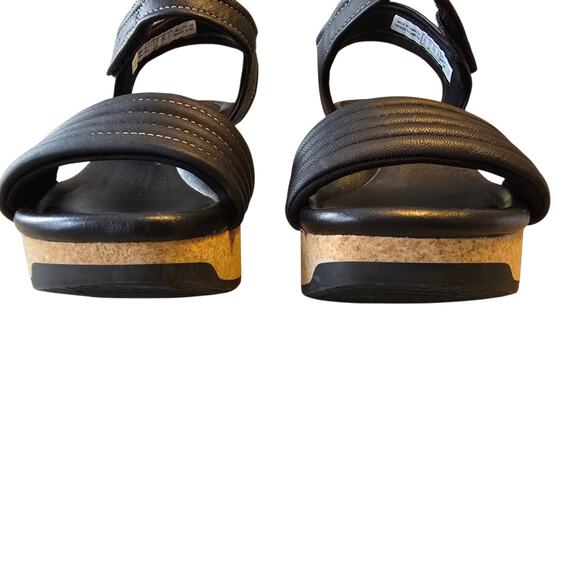 Clarks Collection Womens Chelseah Gem Angle Strap Wedge Sandal Size 7M Black - Picture 4 of 11